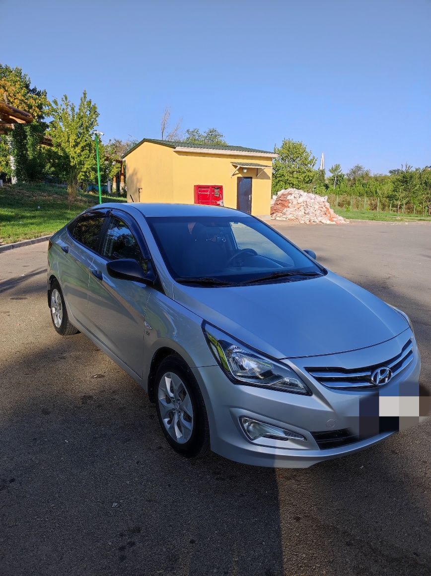 Hyundai Solaris 2014