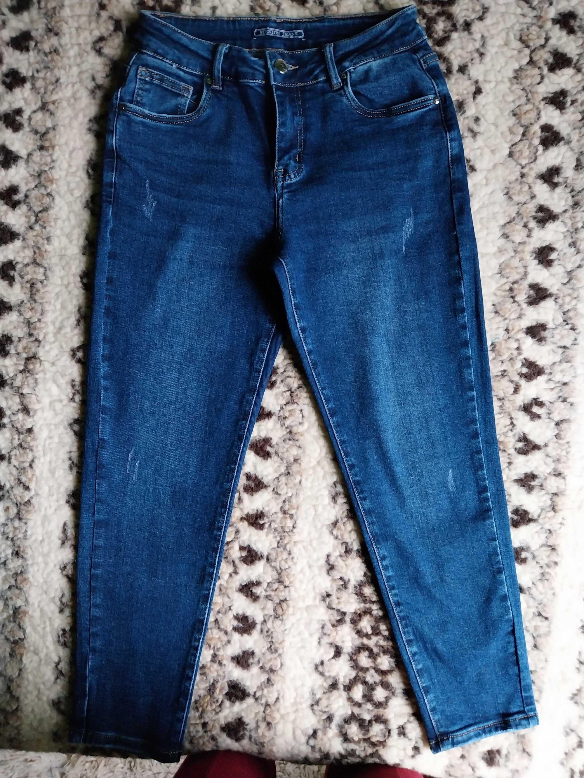 Дамски сиви дънки ,и клин Lee Cooper