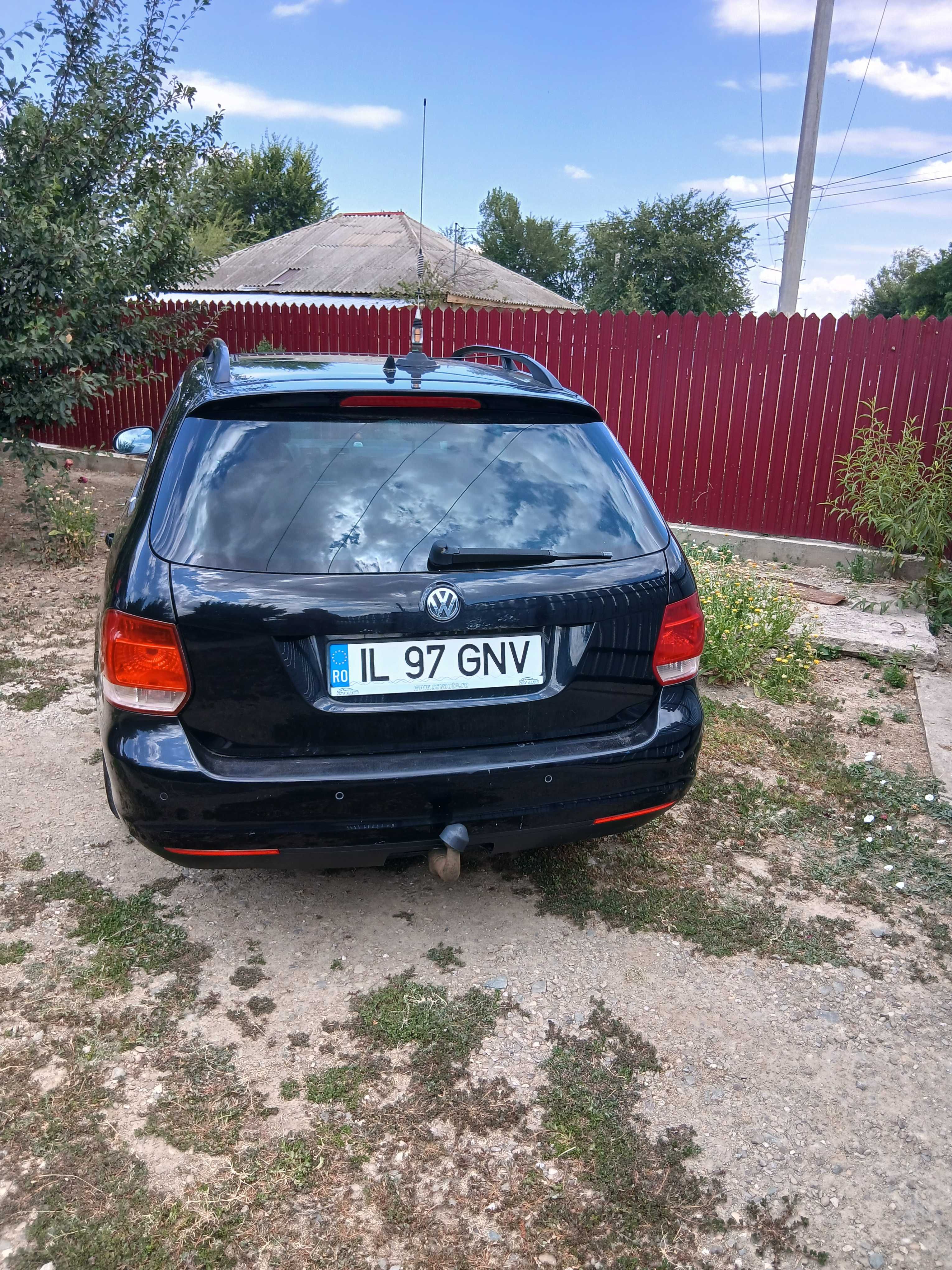 Se vinde golf 5 stare buna , masina personala acte la zi
