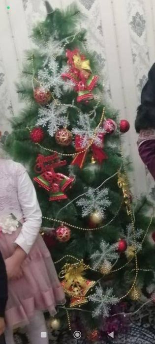 Продается ёлки 180см хорошем состоянии