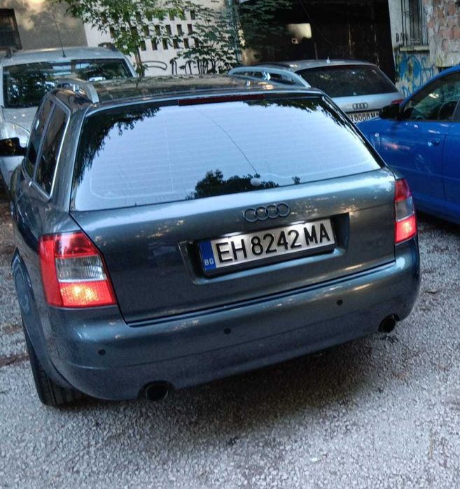Продавам Audi a4 авант