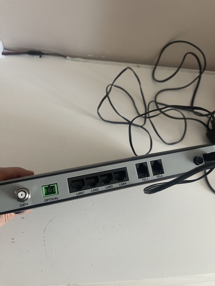 Huawei EchoLife HG8242 оптический сетевой терминал