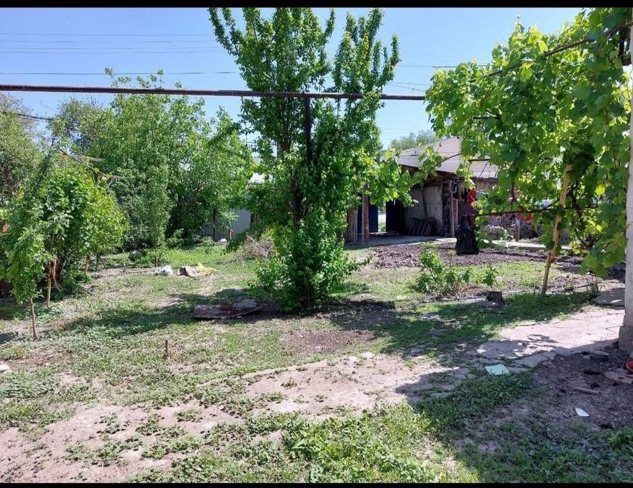 Продаётся дом с участком, 4 сотки в Зянгиате