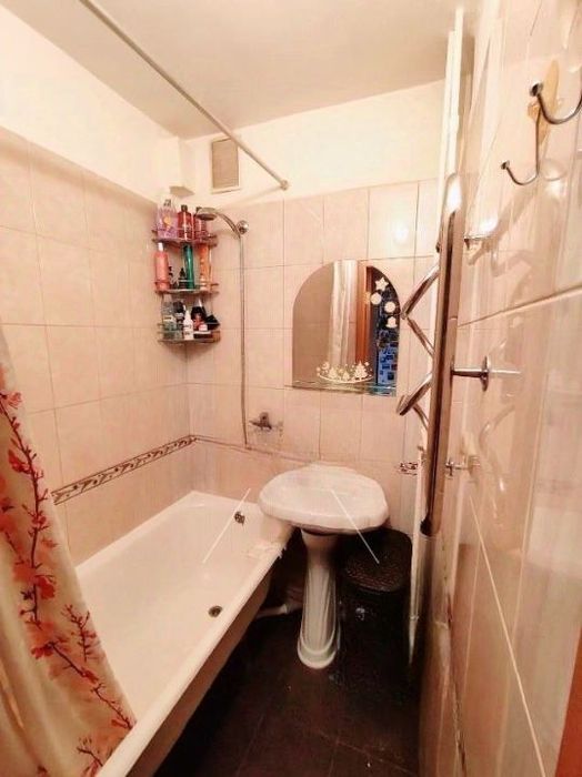 Продава се Двустаен апартамент в София, Лагера - 68 кв.м за 2530 €/кв.м - Снимка #4