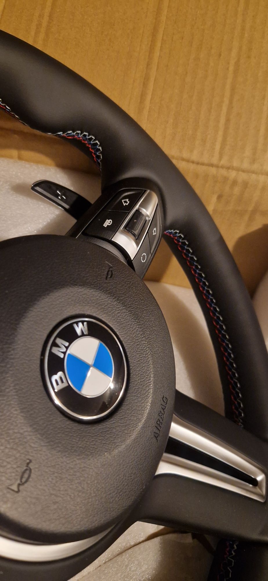 BMW М волан за БМВ Е90/Е91/Е92/Е93/Е70/Е71/Е72/Е53/Е89/Е84/Е81/Е87/Е82