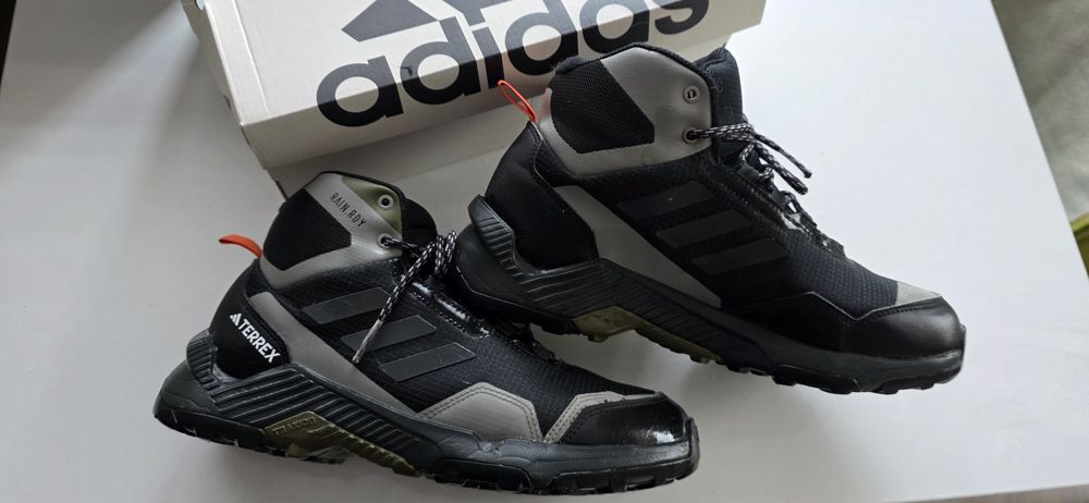 Маратонки Adidas terrex