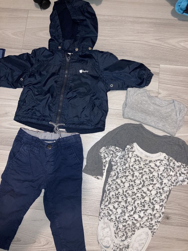 Lot hainute bebe 6/9 luni H&M