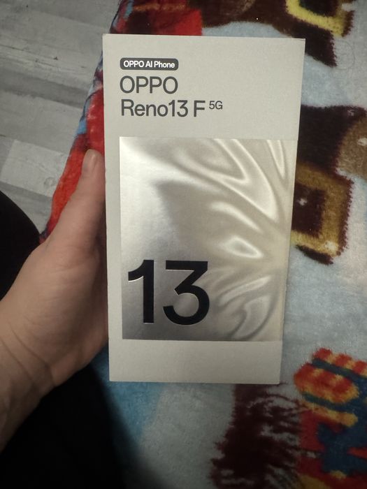 Oppo renno 13 F 5 g