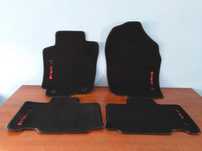Covorase(presuri) auto din mocheta dedicate TOYOTA RAV 4