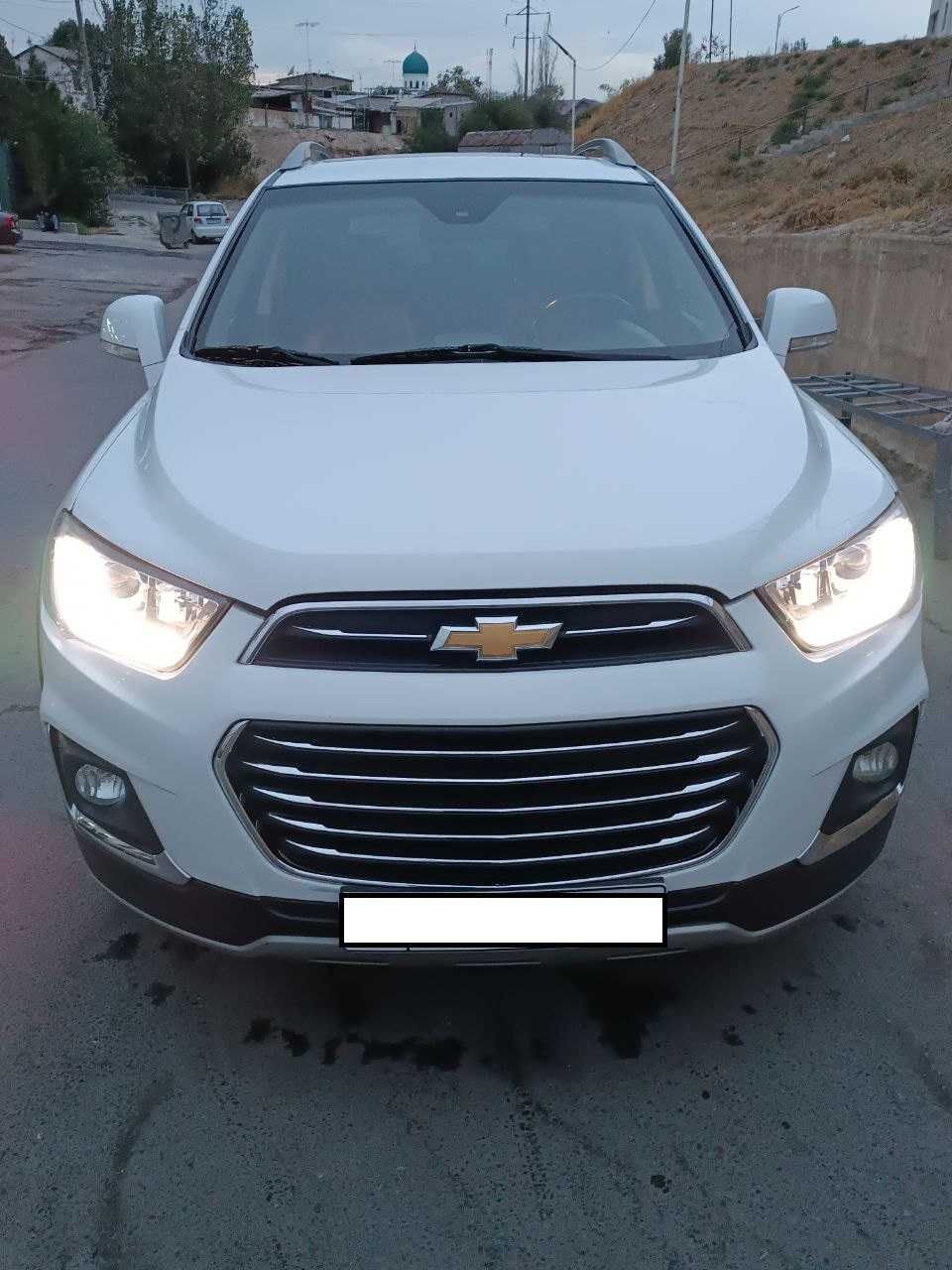 CAPTIVA 4 в отличном состоянии