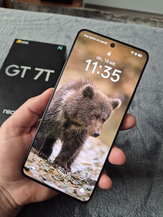 Realme GT 7T / 12 GB RAM