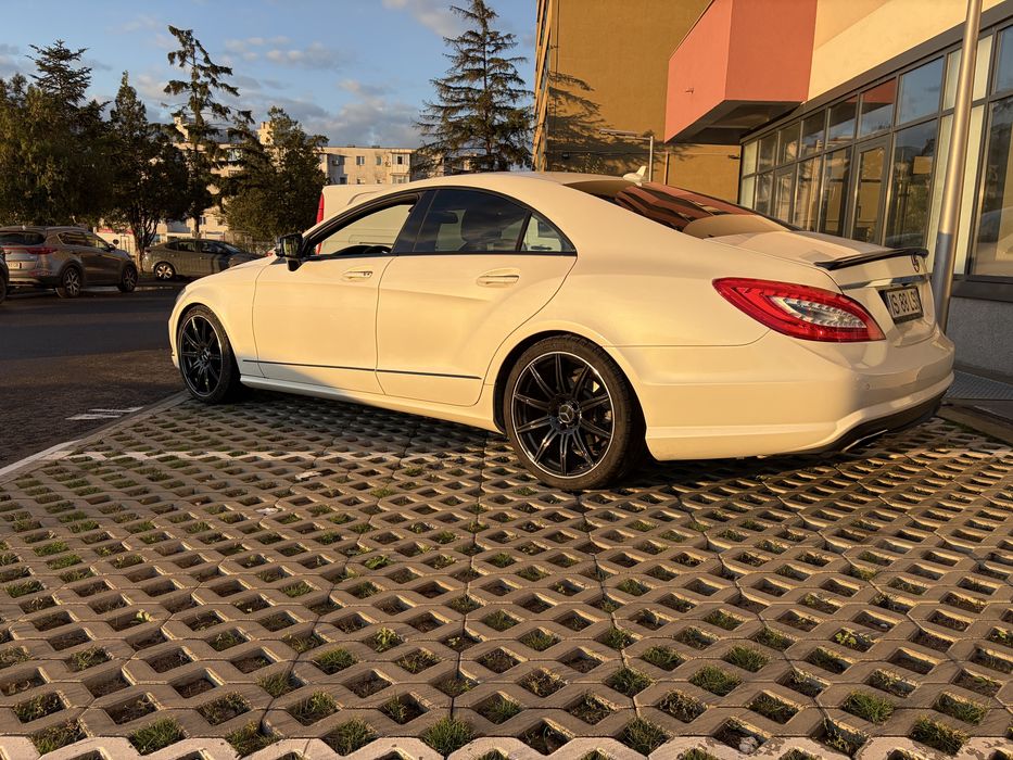 Mercedes Benz CLS- Designo  350CDI/ 4Matic
