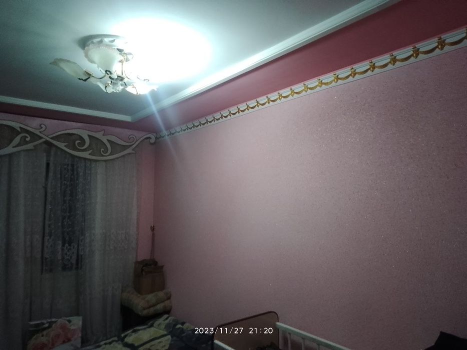 Azronga srochna dom 4  xona 108 kvadrat