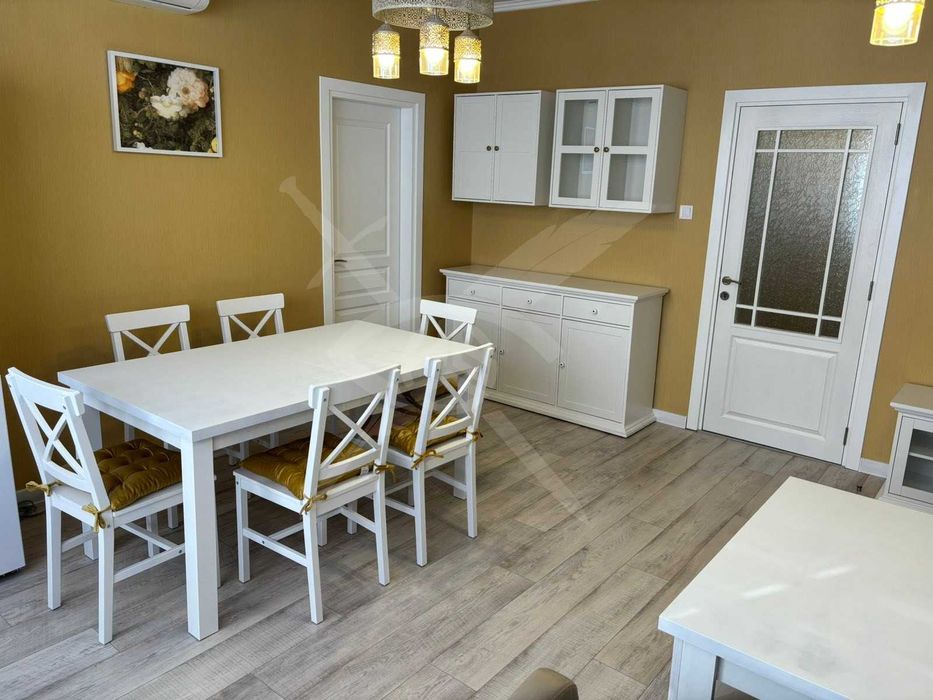 Продава се Многостаен апартамент в Пловдив, Христо Смирненски - 90 кв.м за 2278 €/кв.м - Снимка #1