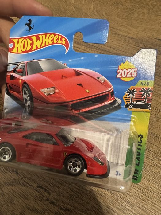 Hot Wheels Ferrari F40