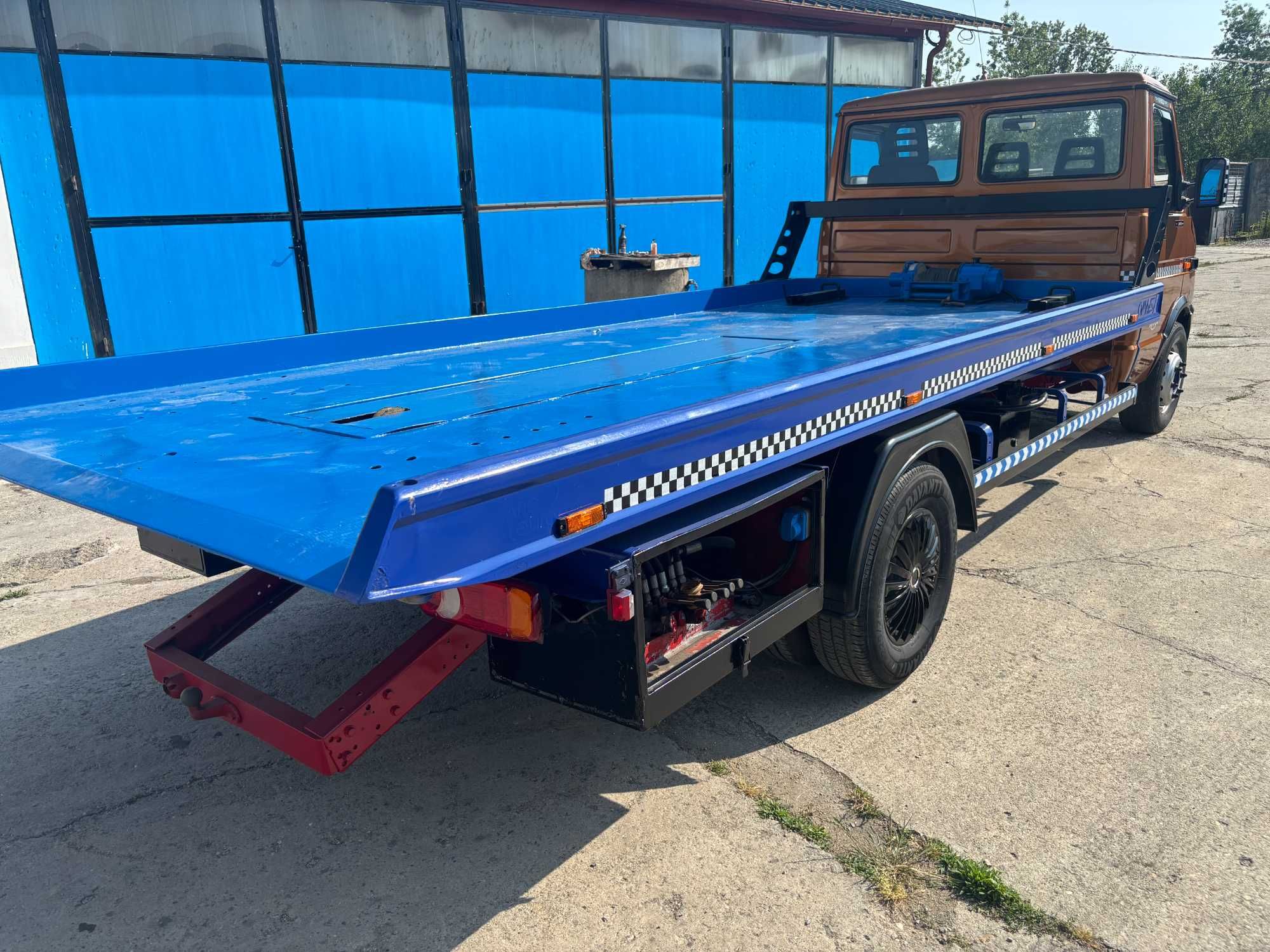 iveco 59,12 platou hidraulic