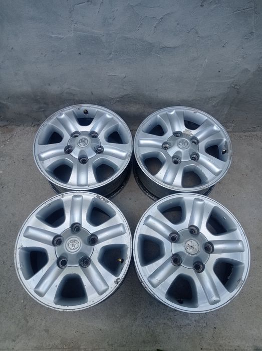 Диски Тойота Ленд Крузер 100