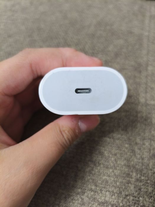 Адаптер для Айфона оригинал