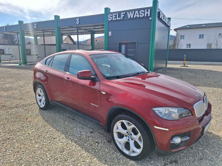 Vand masina BMW x6 stare foarte buna