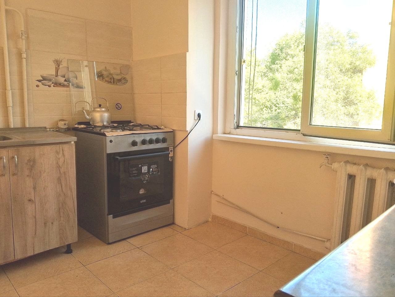Продам 1/3/5 своя квартира балкон 2*4