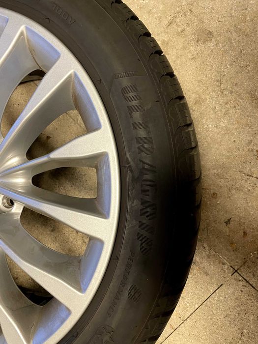 Jante+anvelope Bmw seria 5 (roti iarna)