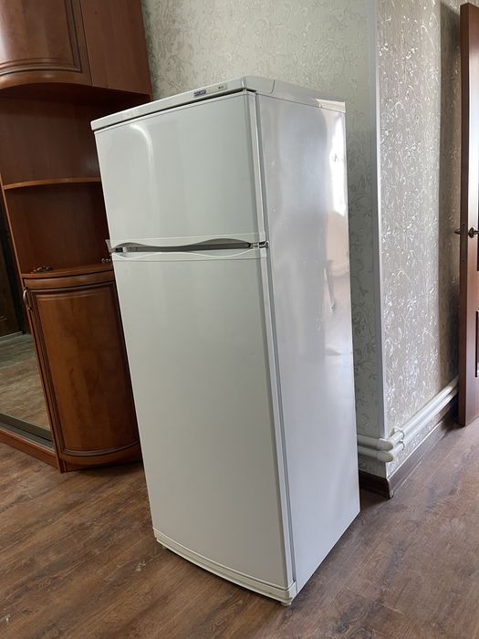 Продается Холодильник