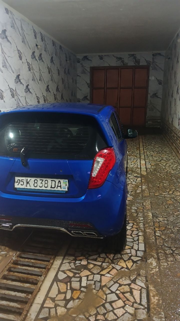Spark 2014  2 pazetsia  55 milon