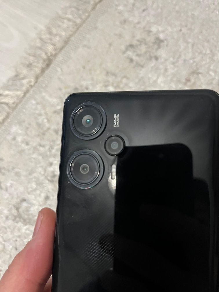 Poco F5 256ГБ...