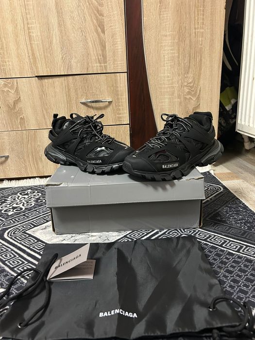 Balenciaga Track negri