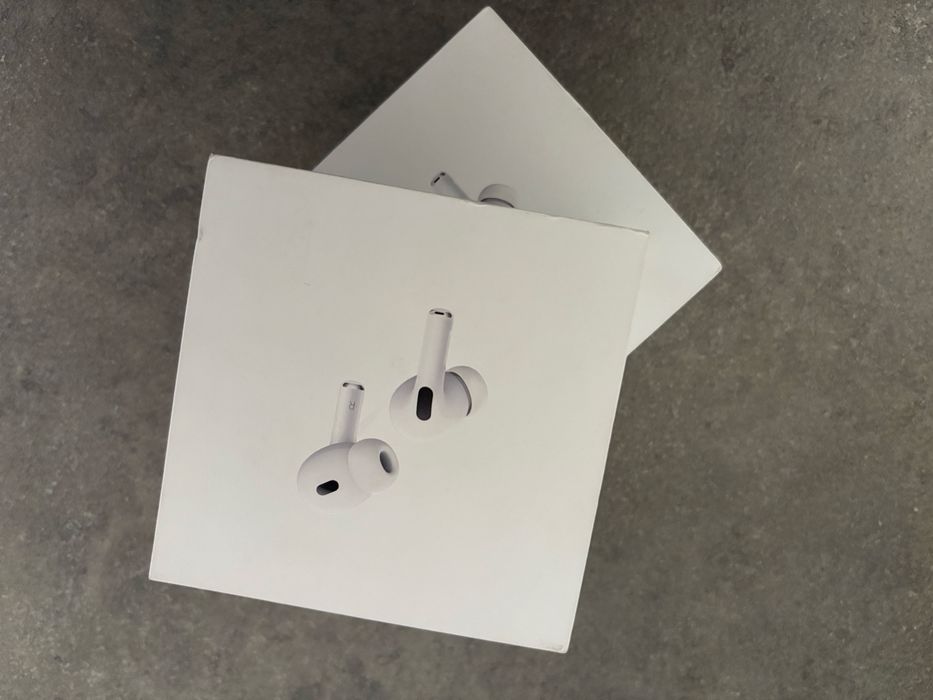 Vând casti Apple AirPods Pro, Generația 2.