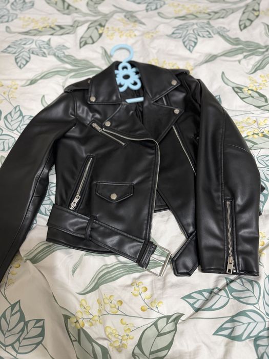 Кожаная  куртка от Зары