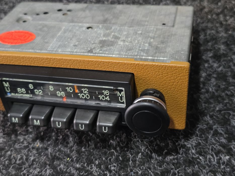 Radio retro BLAUPUNKT ftz u108, automobile clasice,  impecabil