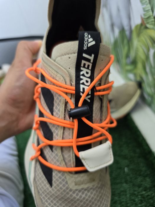 Adidas Terrex Voyager
