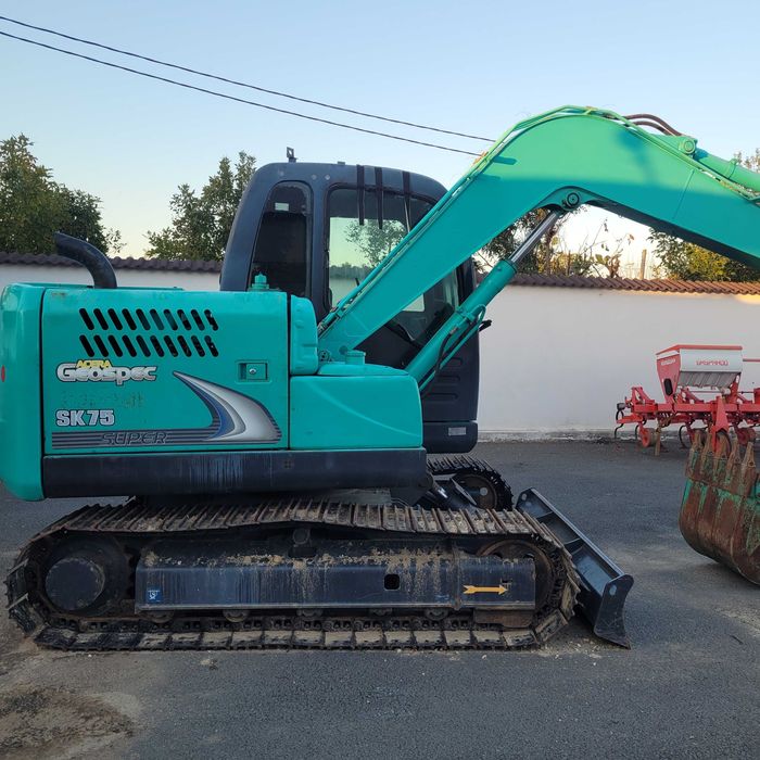 Excavator Kobelco
