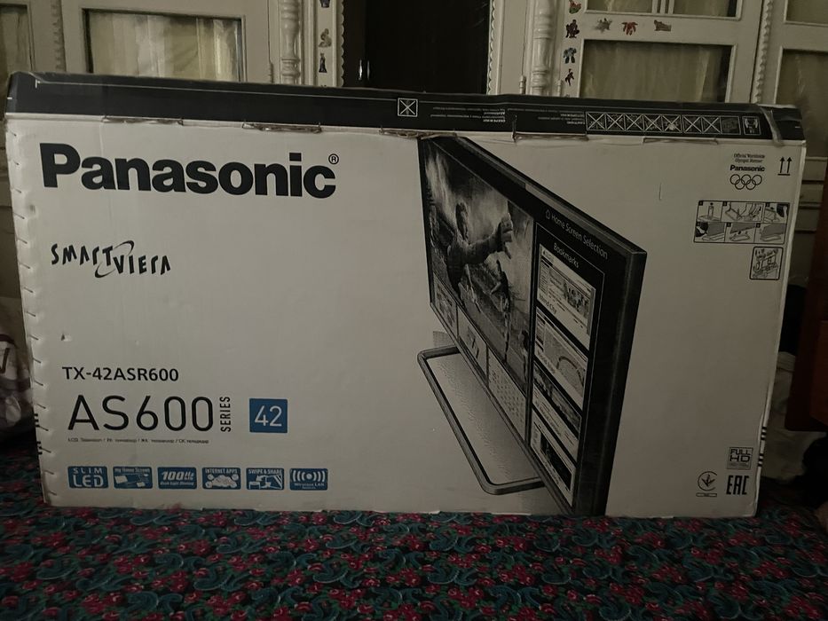 Panasonic Телевизор продаю