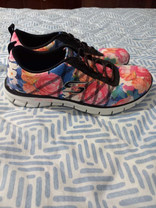 Маратонки SKECHERS