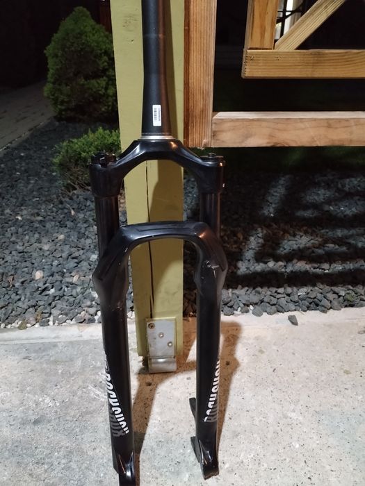 Furcă tk silver 100mm cursa!