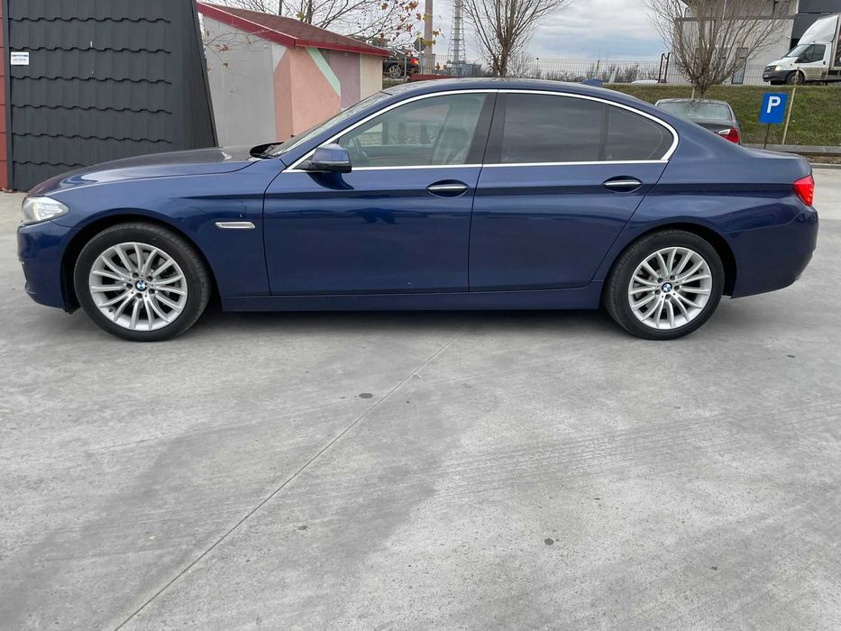 Dezmembrez piese BMW F10 luxury line facelift