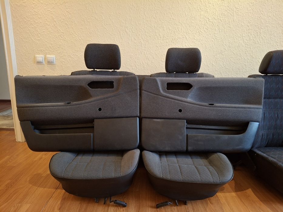 Сиденья,  сиденье, орындык, фольксваген гольф, пассат, ауди Б4.