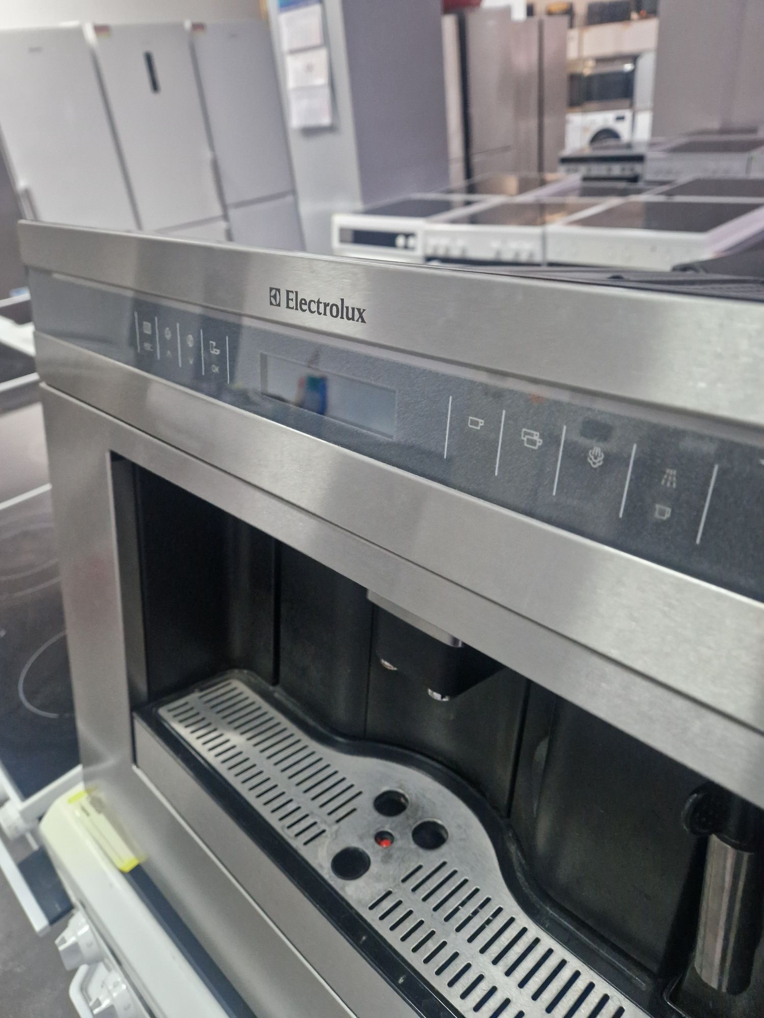 Кафемашина за вгражнане Electrolux