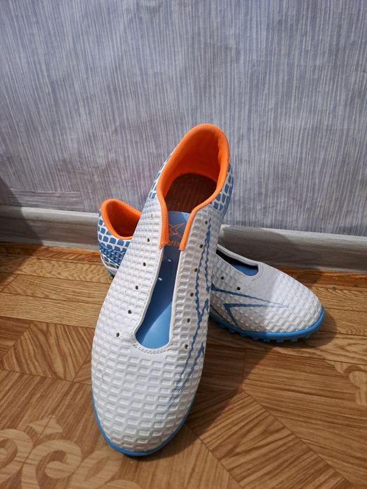 Новые. Продам новые мужские