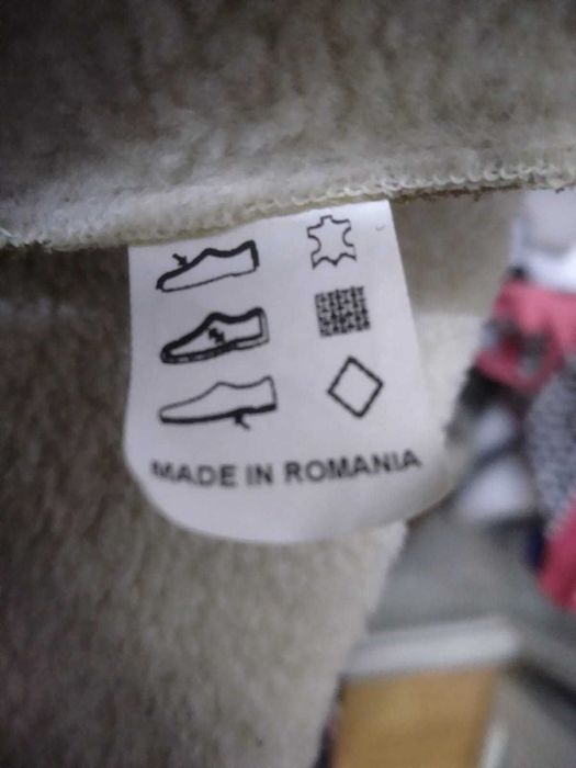 Vand cizme de dama din piele naturala imblanite