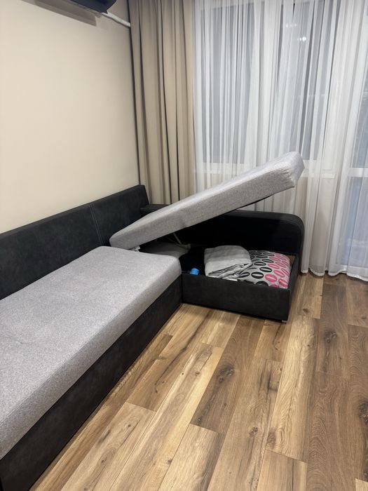 Холна гарнитура (ъглов диван)