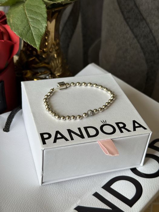 Bratara Pandora