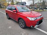 Mitsubishi Outlander, an 09.2015, 128750 km, 4x4, 7 locuri, piele,navi