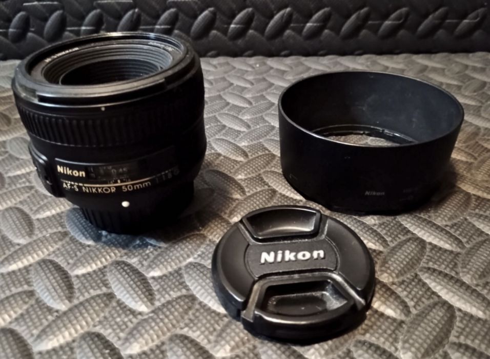 Sigma 17-50 mm f2,8, Nikon 50mm f1,8G, (montura F), Nikon d3200,