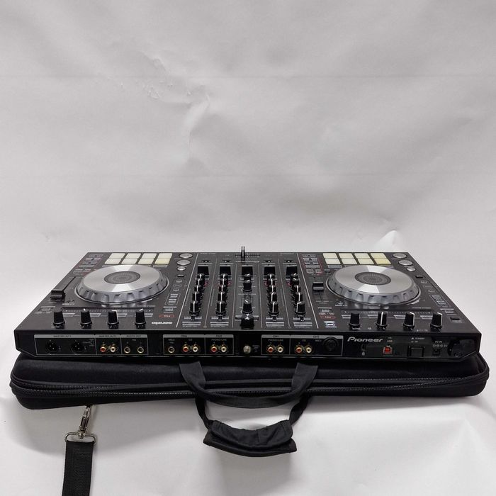 Liquid Money vinde  - Consola DJ Pioneer DJ DDJ SX2