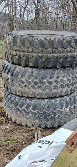 Simexuri 31x10.50 R15