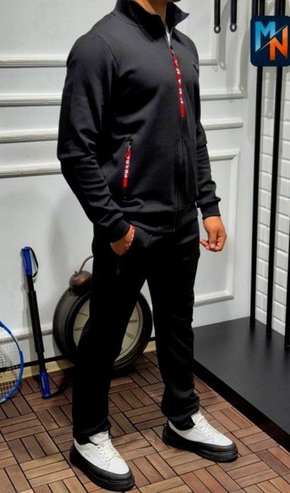 Trening barbati super model import Italia,logo metalic