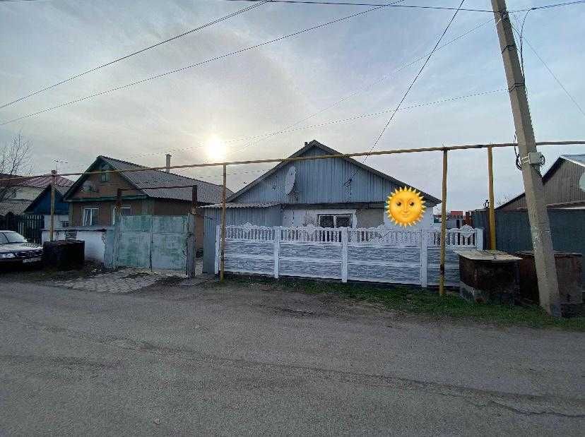 Продам дом,р-он Городского Аэропорта, ул Памирская. Наличный рачет.
